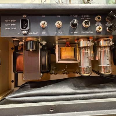 2009 Bad Cat Hot Cat 30R 30-Watt Guitar Amp Head with Reverb image 11
