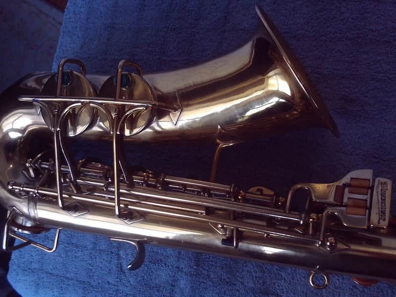 Buescher SLANT SIGNATURE ARE DECO 1938 - BRASS image 1