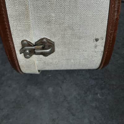 cheney Vintage Hard Case 1950-60's - White vintage Hard case guitar CHENEY ENGLAND 1950'S for dreadnought image 6