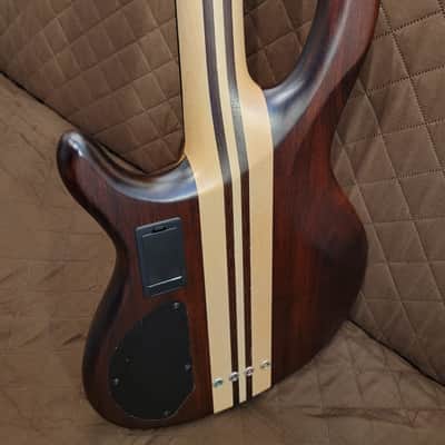 Cort A4PLUSFMMHOPN Neck Thru Construction Mahogany Body 4-String Electric Bass Guitar w/Hard Case image 8