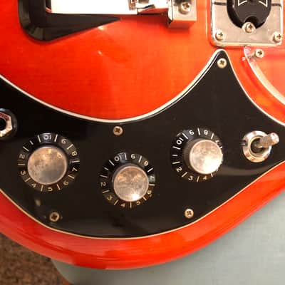 Must sell ... Price drop !!! Baldwin Baby Bison w/Rezotube  1965 Bass with CASE image 4
