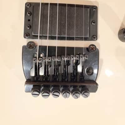 Ultra Rare Vester Stage Series Made In Korea: Ebony Board, FR Trem, Split Coil  MIK image 4