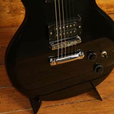 Hondo 732 DeLuxe Series image 6
