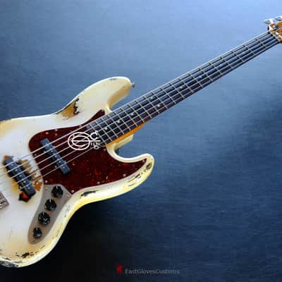 Fender Deluxe Active Jazz Bass V Vintage White on Sunburst Heavy Relic Aged image 1