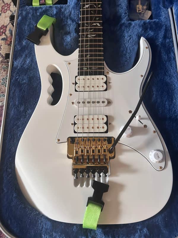 Ibanez JEM7VP-WH Steve Vai Premium Signature 2019 - Present - White image 1