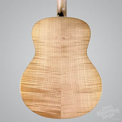 Taylor 618e with V-Class Bracing 2022 - Antique Blonde image 6