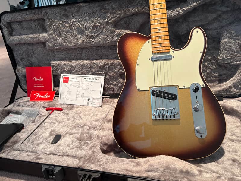 Fender American Ultra Telecaster with Maple Fretboard 2019 - Present - Mocha Burst