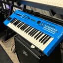 Yamaha MX49 Keyboard