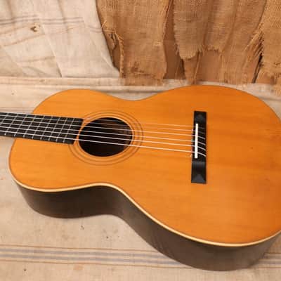 Richelieu Parlor Guitar 1920 Natural image 13