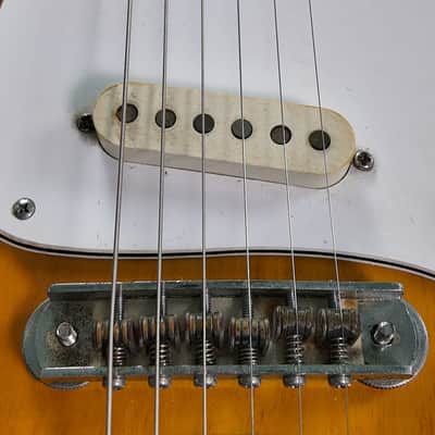 1975 Guyatone LG-23 Electric Guitar – Made in Japan – Sunburst – Original Case & Paperwork image 11