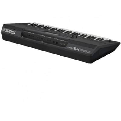 YAMAHA PSR-SX900 image 4