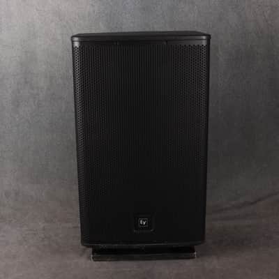 Electro Voice ELX115P PA Speaker Pair - 2nd Hand image 2