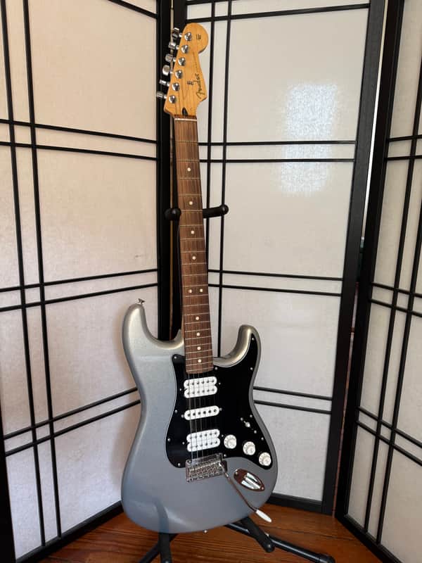 Fender Player Stratocaster HSH with Pau Ferro Fretboard 2019 - Present - Silver **WITH CASE** image 1