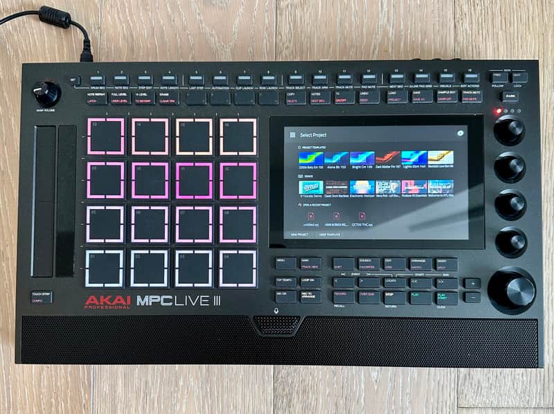 Akai MPC Live III Standalone Sampler/ Sequencer 2025 - Present - Black PLUS Samsung 4 Terabyte SSD Internal Drive Installed image 1