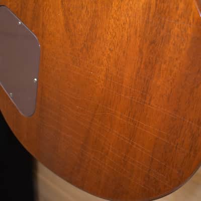 Gibson Les Paul Gold Top 2016 - Gold Top image 9