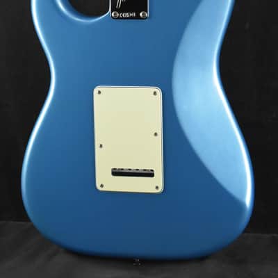 Fender American Professional Classic Stratocaster HSS Faded Lake Placid Blue Maple Fingerboard image 7