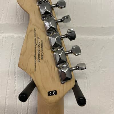 Squier Bullet Strat 2010 - Black image 2