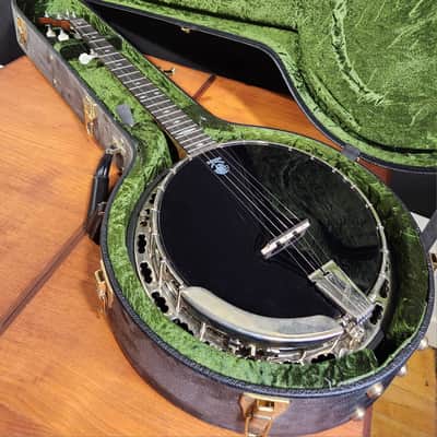 Deering Black Diamond Banjo w/ Hardcase,  5th String Railroad Spike, Natural/Black, ca 2017 image 2