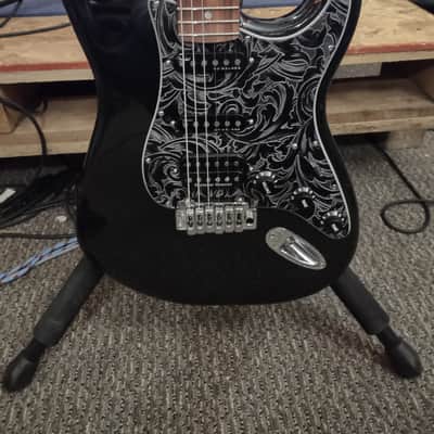 Fender Stratocaster with Pau Ferro Fretboard 2020 Black image 2