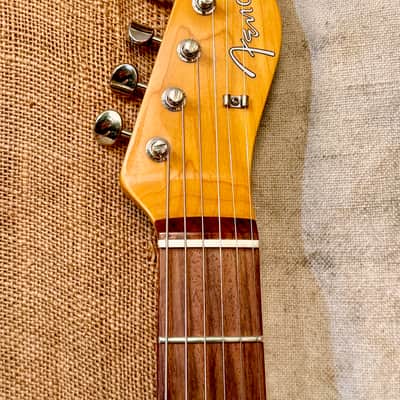 Fender MIJ Traditional 60's Telecaster Custom 2018 - 3 Tone Sunburst image 4