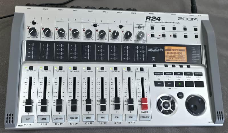 Zoom R24 USB Audio Interface / Digital Multitrack Recorder / Control Surface image 1