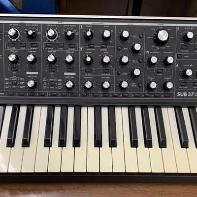 Moog Sub 37 Tribute Edition 2010s - Black image 4