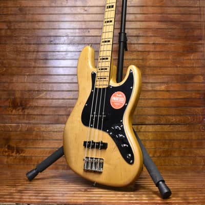 Squier Classic Vibe 70's Jazz Bass, Natural image 2