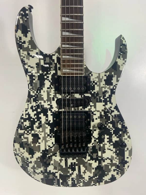 Ibanez RG370DXGP3 Standard 2008 - 2009 - Black with White Digital Camo Graphic image 1