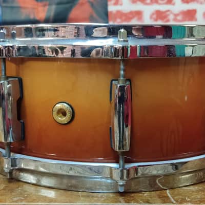 14x5.5 Pearl Masterworks snare in Root beer fade image 3
