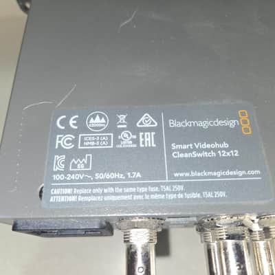 Blackmagic Design Smart Videohub CleanSwitch 12 x 12 image 5