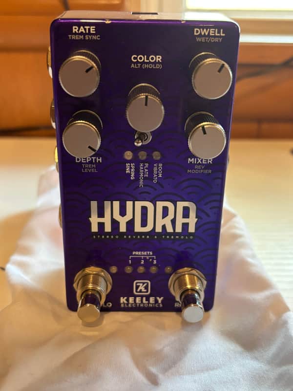 Keeley Hydra Stereo Reverb & Tremolo