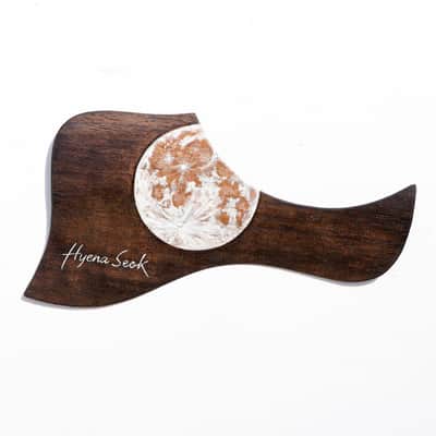 burnyblack pickguard for acoustic guitar - moon walnut/silver image 3