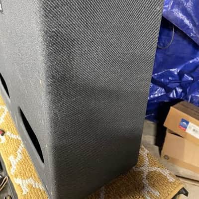Fender Bassbreaker BB-2x12 140-Watt 2x12" Guitar Speaker Cabinet-Gray Tweed image 5