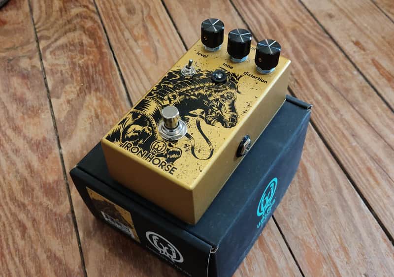 Walrus Audio Iron Horse V2