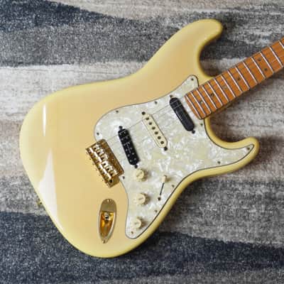Fender Japan STR-135RK SWS Richie Kotzen Signature Stratocaster MIJ 1993-1994 See-Thru White Sunburst image 2