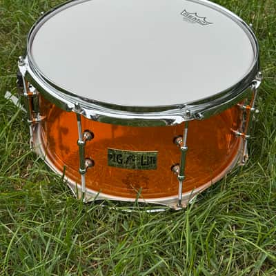 Pork Pie Pig Lite Amber Acrylic Snare Drum – 13" x 7" image 6