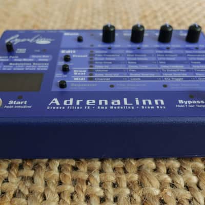 Roger Linn Adrenalinn mk 1 Guitar Effects Processor - Blue image 3