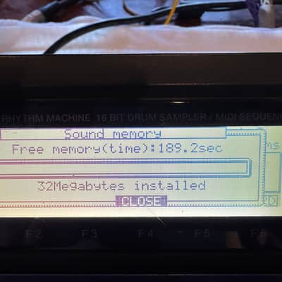 Akai MPC2000XL MCD – 32MB RAM – 8 Outputs – CF Card Reader image 5