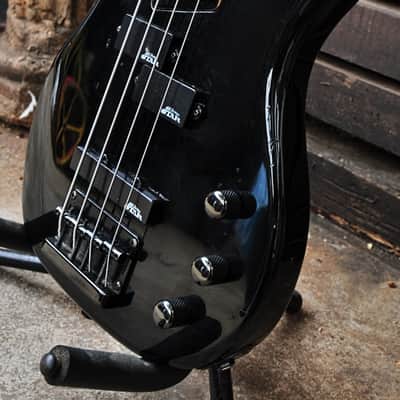 Rare Silver Star Long scale Bass Made In Korea 1988 image 3