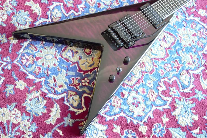 B.C. Rich Jr V Pro 7 Quilt Maple Purple Burst Top w/ Generic Hardshell Case image 1