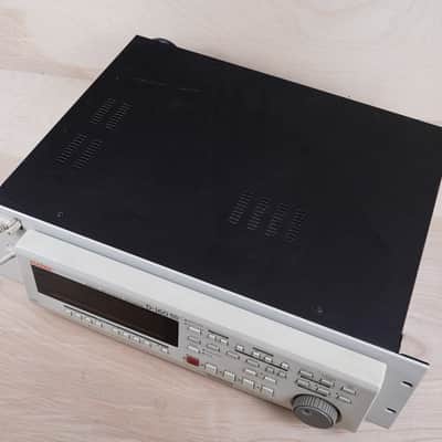 Fostex D-160 Professional 16 Channel Digital Multitrack HDD Recorder Gray Made in Japan 100V image 3