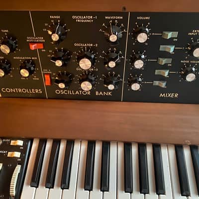 Moog Minimoog Model D Original ( 1979 - 1981 ) Serviced w case image 7