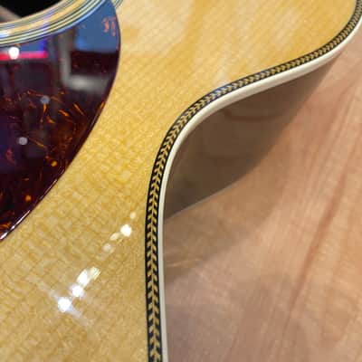 Martin Standard Series OM-28 Acoustic Guitar image 10
