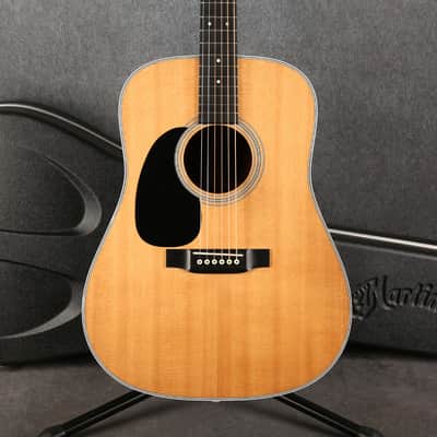 Martin Standard Series D-28 Dreadnought Acoustic - Left Handed - 2nd Hand image 3