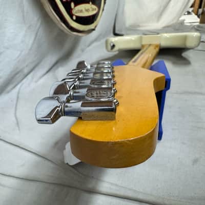 Ibanez Roadstar II Series SSS Guitar with Case - MIJ Made In Japan 1982 - White image 25