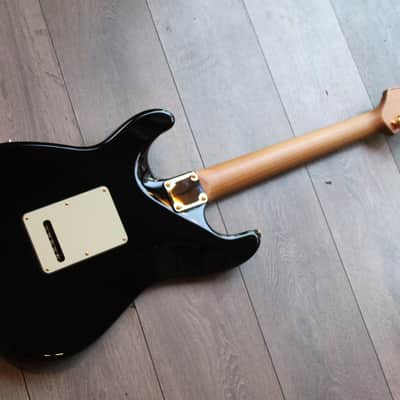 SUHR "Classic S SSS Gold Hardware, BKG" GIGBAG image 2