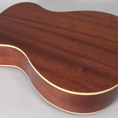 Regal RD-40V Studio Series Round Neck Resonator Cherry Sunburst image 9