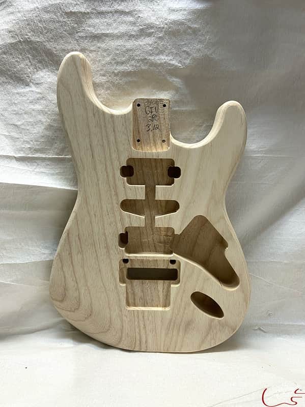 Guitar Mill S-Style Body / 2 pc. Ultra Light Swamp Ash / Floyd Rose® / HSH / 3 lbs. 12 oz. (#GIN-3455) image 1