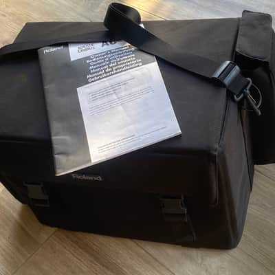 Roland AC-90 Acoustic Chorus 2-Channel 90-Watt 2x8" Acoustic Guitar Combo 2007 - Present - Black image 8