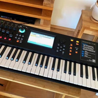 Yamaha MODX7 76 Semi-weighted Key Synthesizer Synth Keyboard image 2